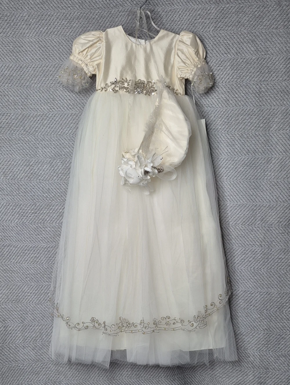 NWT Christie Helene Luxury Heirloom Rare Silk Couture Christening Gown Bonnet 6M